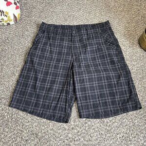 Lululemon Kahuna Chino Shorts Mens Size 34 Black Gray Plaid Casual 10” Pockets